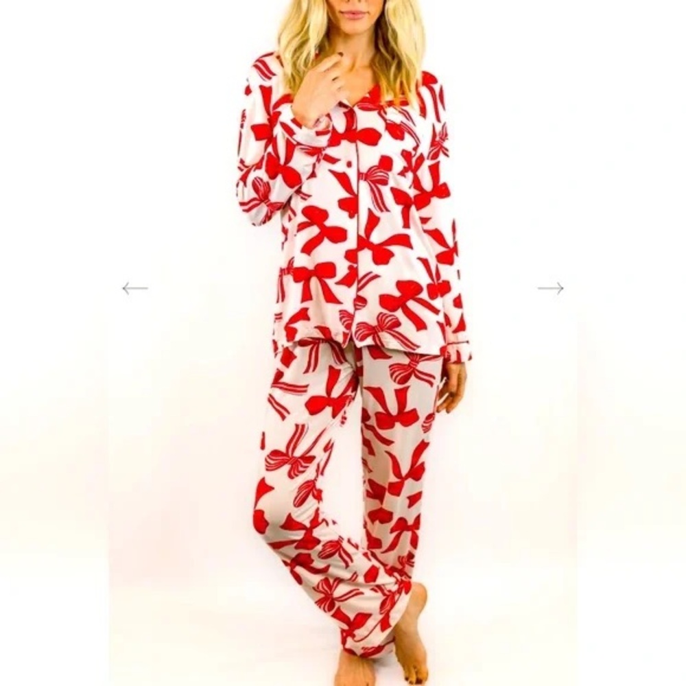 IN MY SUNDAYS Mallory Ervin Red Bow Pajama Set